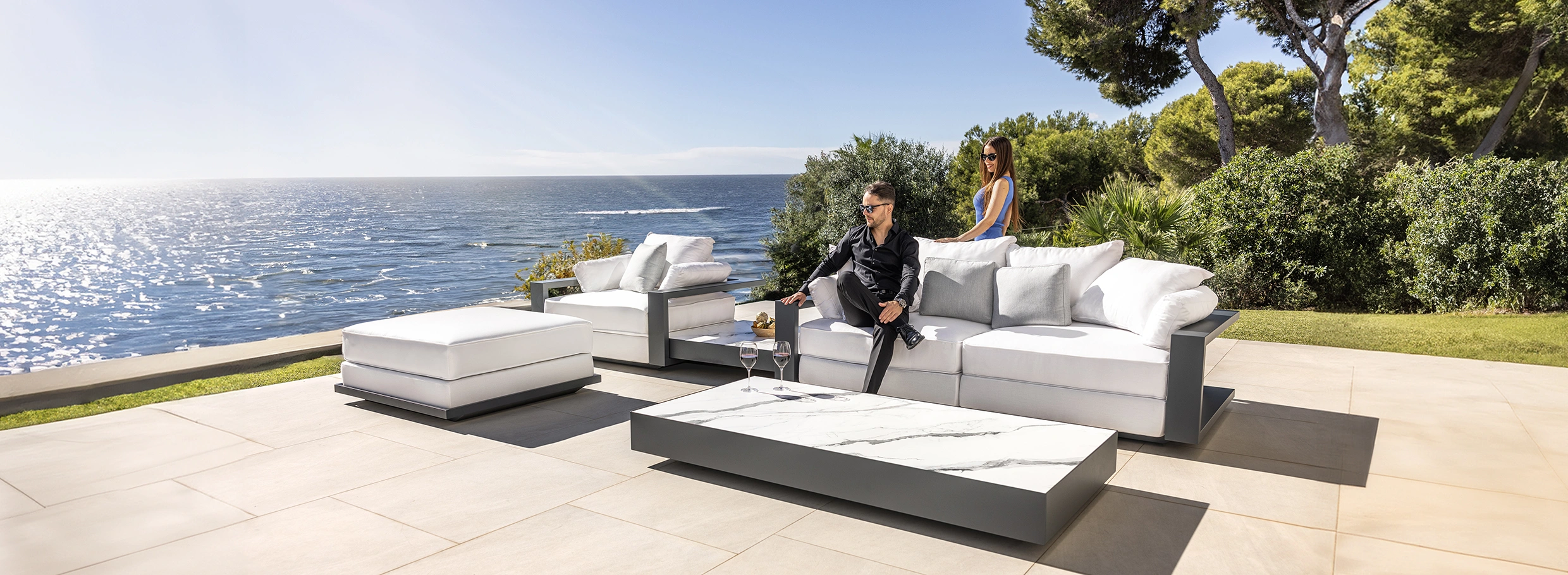 luxury outdoor sofas