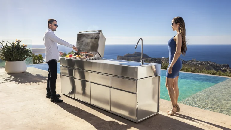 outdoor kitchen and pool